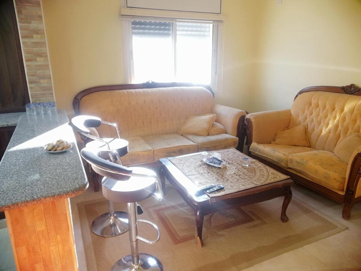 Leen Guest House ワディ・ムーサ エクステリア 写真